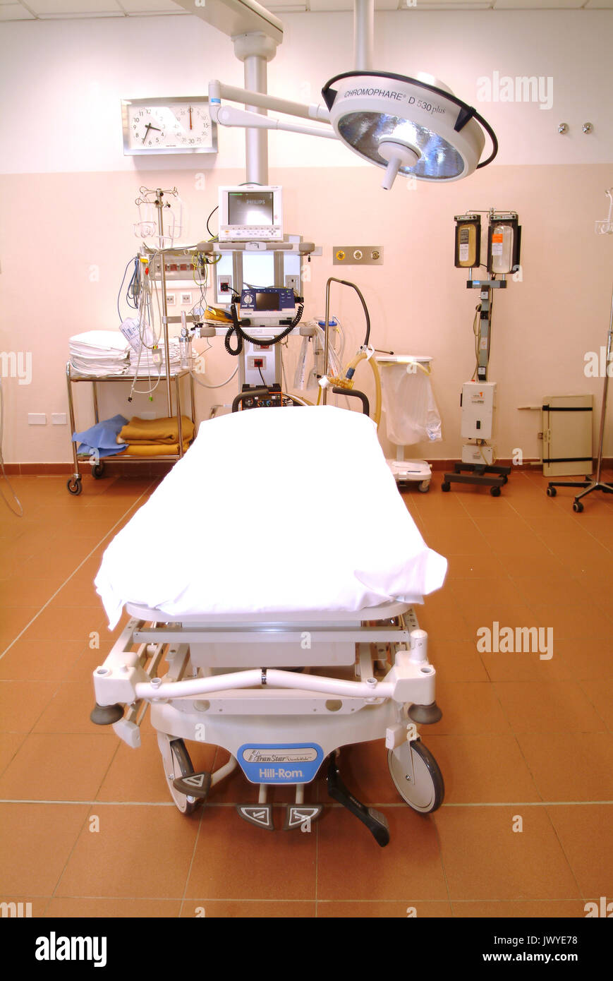Emergency bed Operating room in hospital Stock Photo Alamy