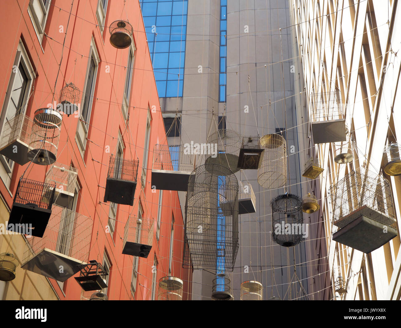 Bird cage sydney hires stock photography and images Alamy