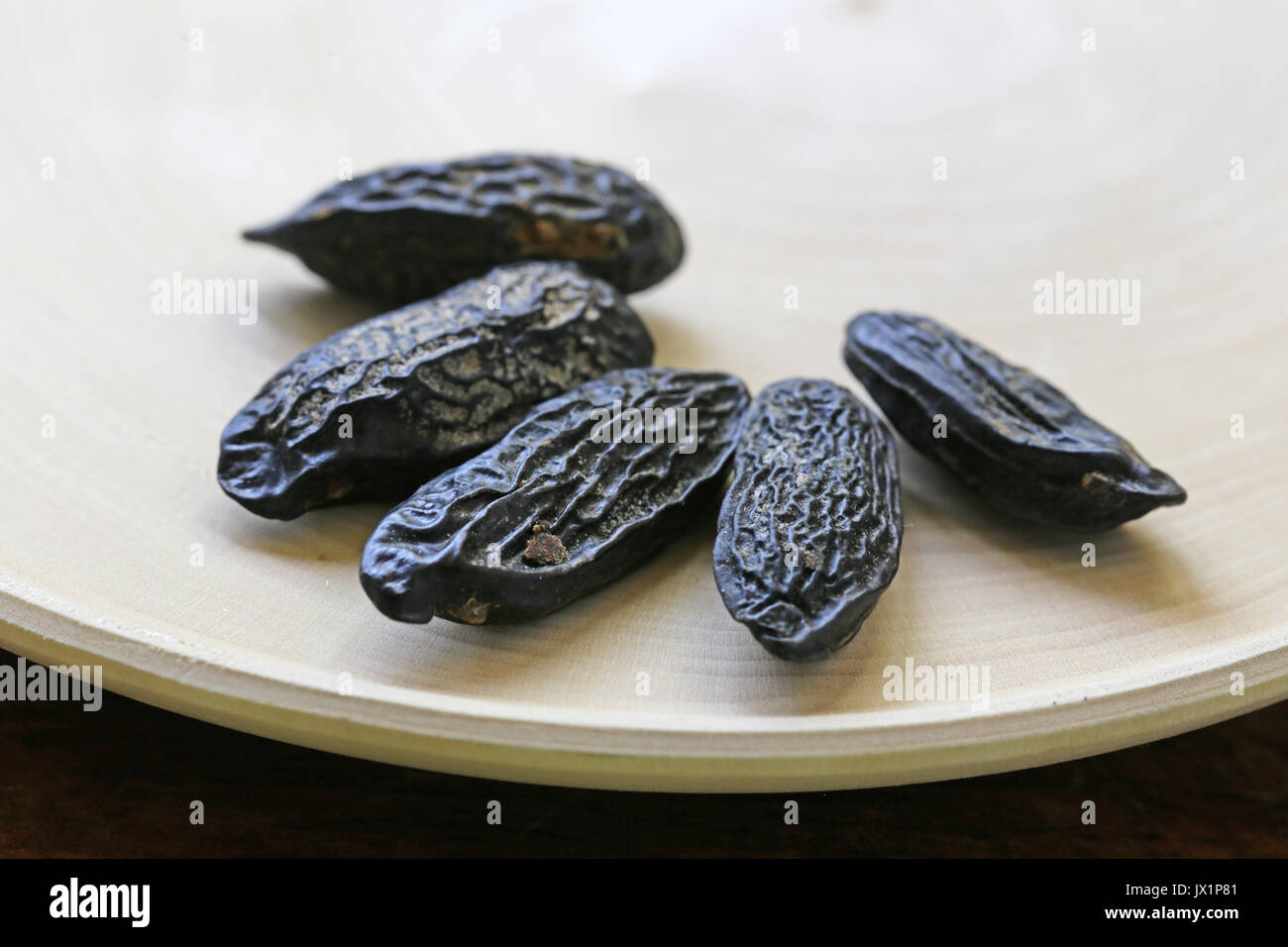 fragrant tonka beans, for baking and desserts Stock Photo Alamy