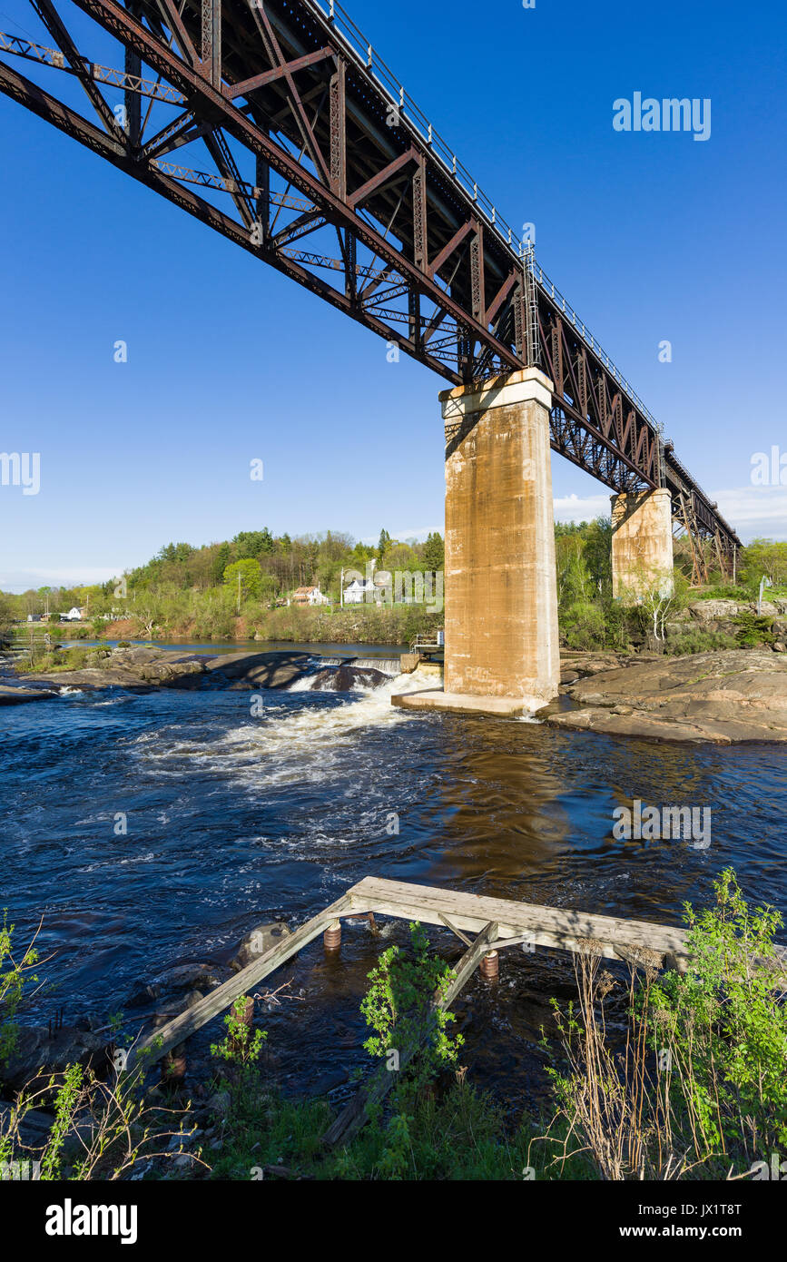 Parry Sound Raised Railway Bridge Stock Photo Alamy