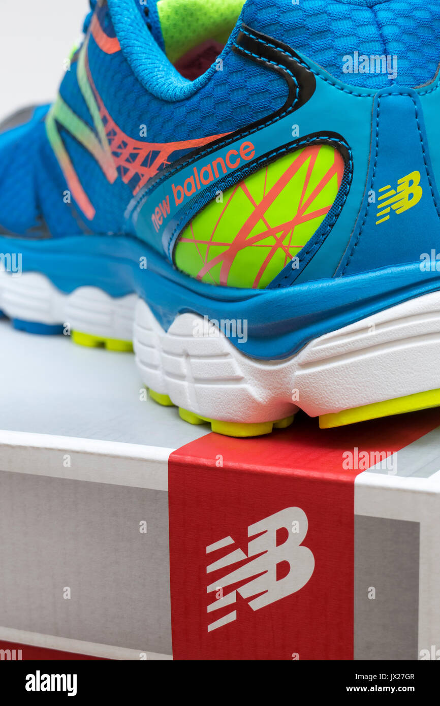 Closeup of backside of new balance running shoe on shoebox with logo Stock Photo