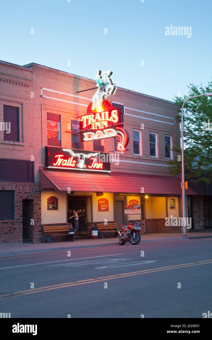 Western Adventures: 5 Stunning Hiking Trails in Miles City – Montana Western Adventures: 5 Stunning Hiking Trails in Miles City – Montana