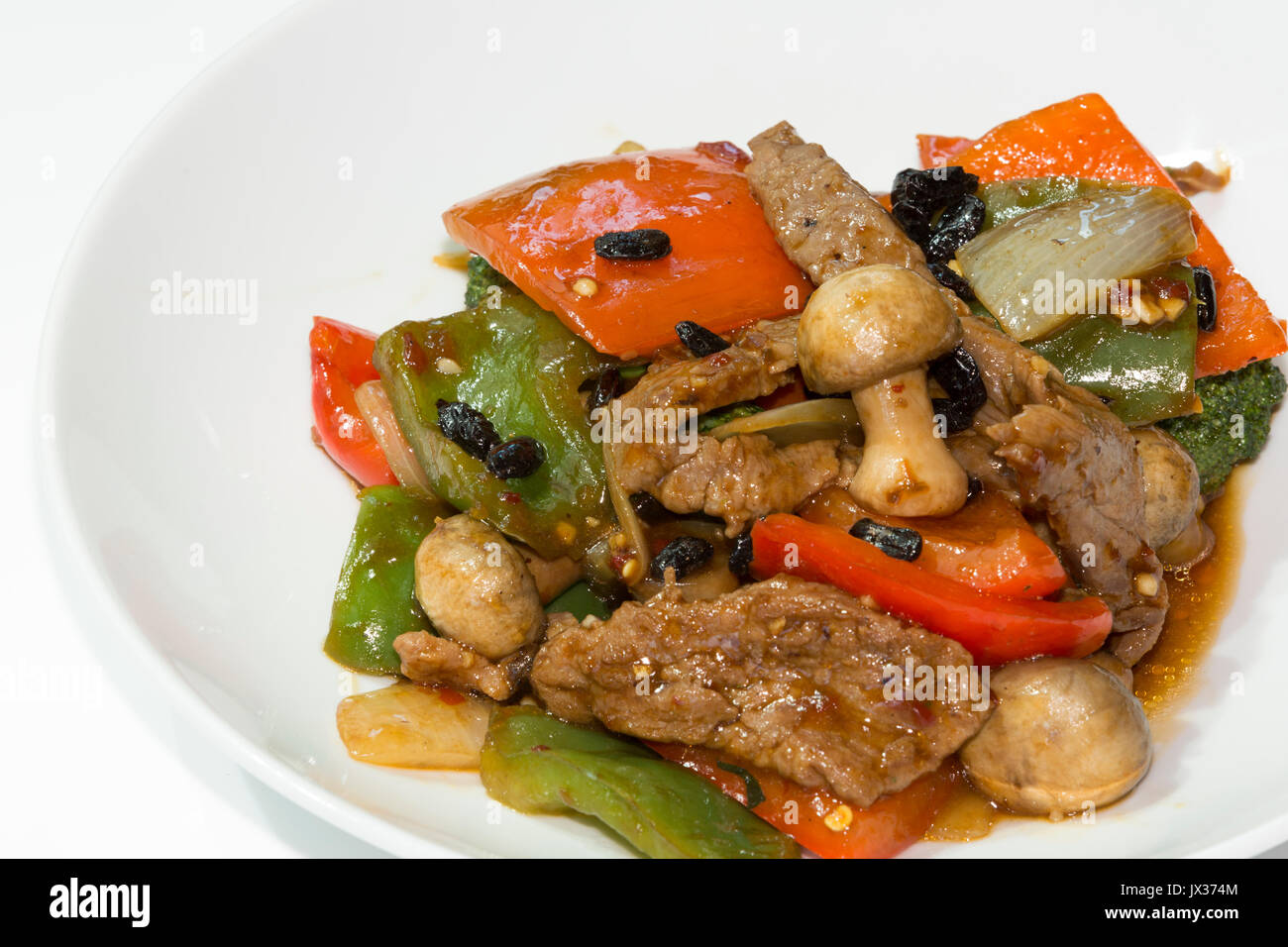 Stir fried vegetables with beef Stock Photo - Alamy