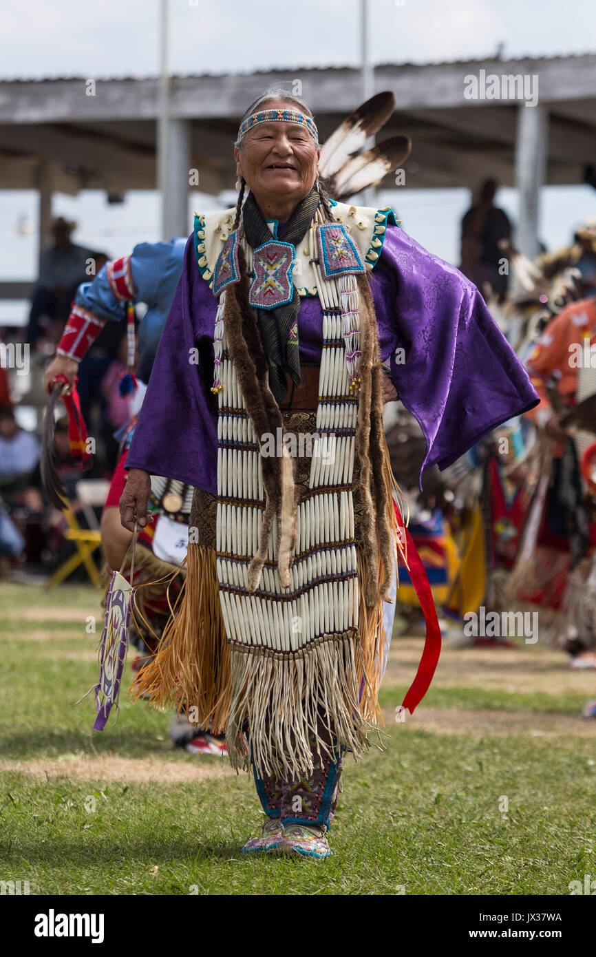 Cheyenne river sioux tribe hires stock photography and images Alamy