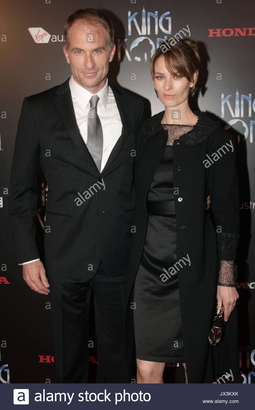 Kat Stewart Kat Stewart new photo Kat Stewart Kat Stewart new foto