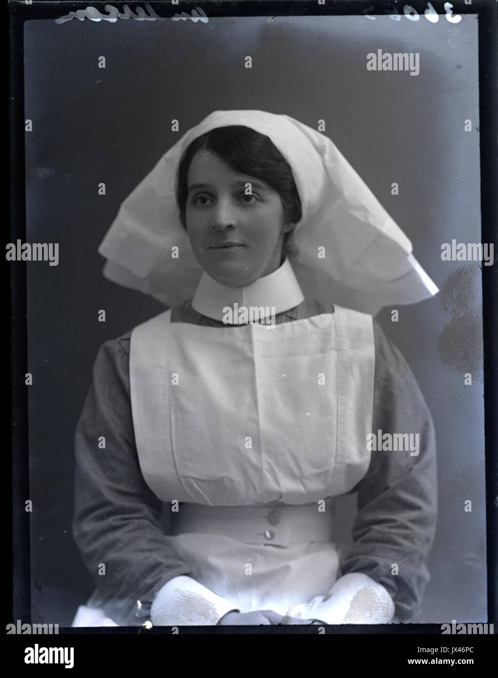 Nurse nurses female nursing hi-res stock photography and images - Alamy
