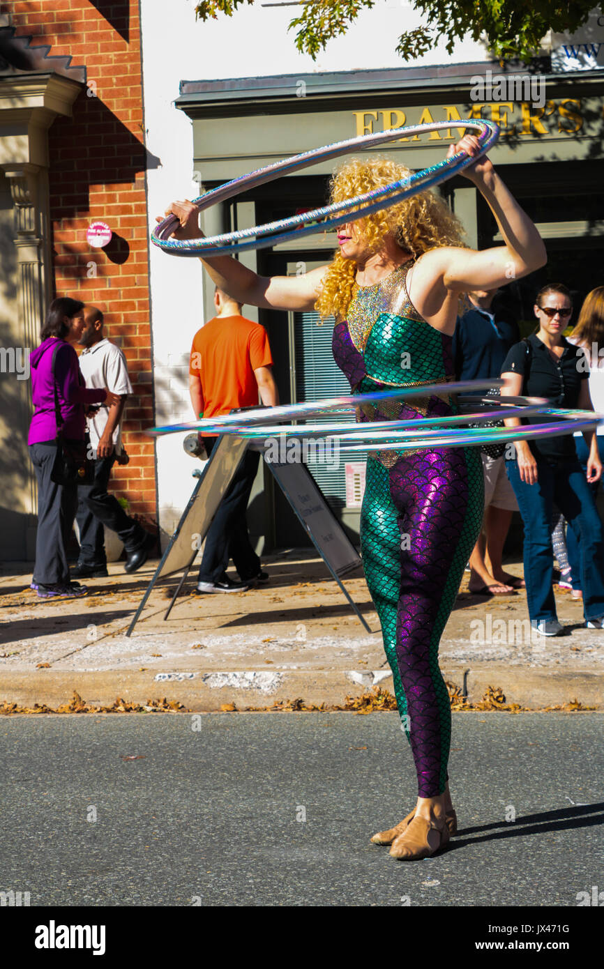 Kentlands Oktoberfest Street Performer Stock Photo Alamy