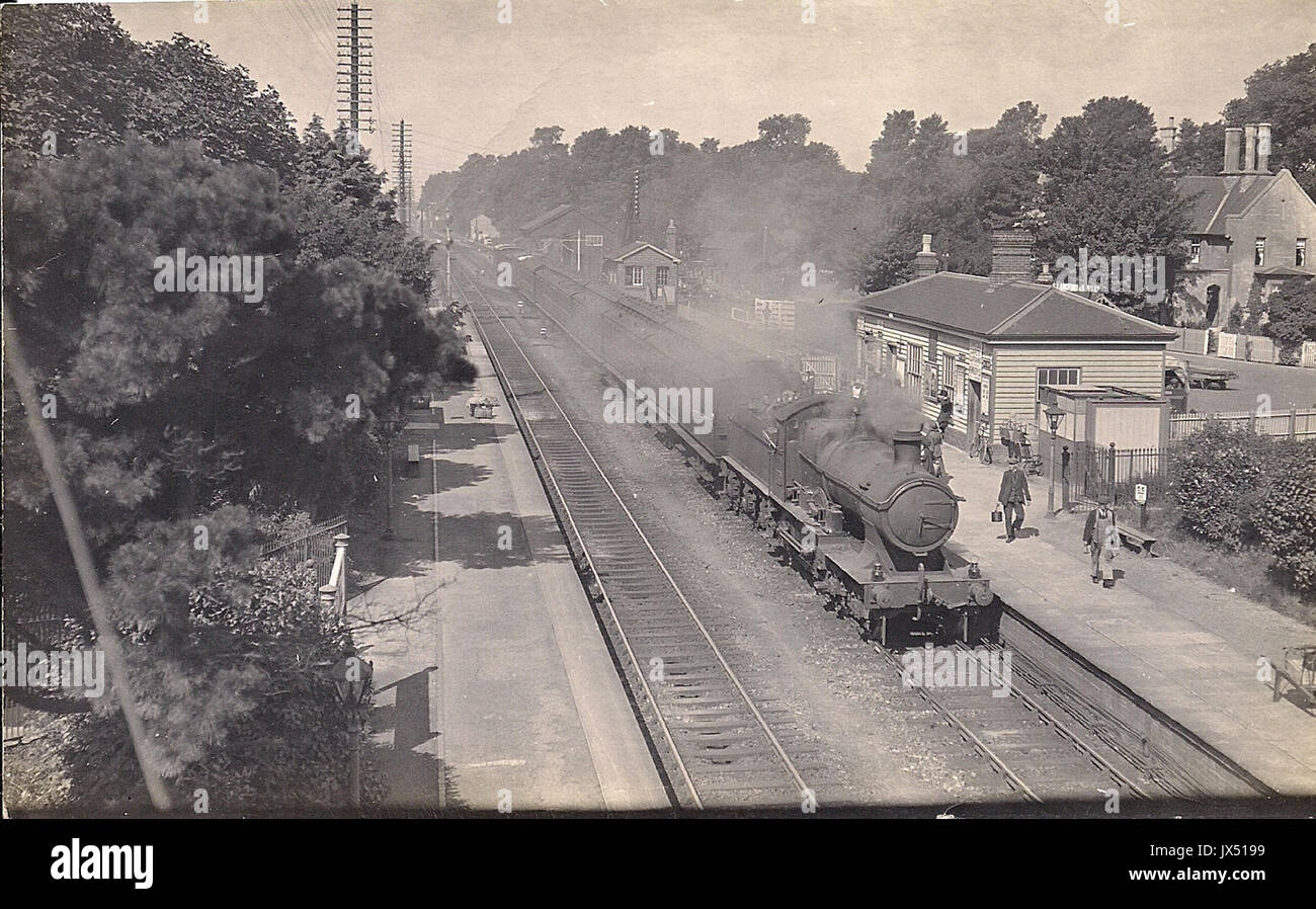 Steventon railway station (postcard Stock Photo Alamy
