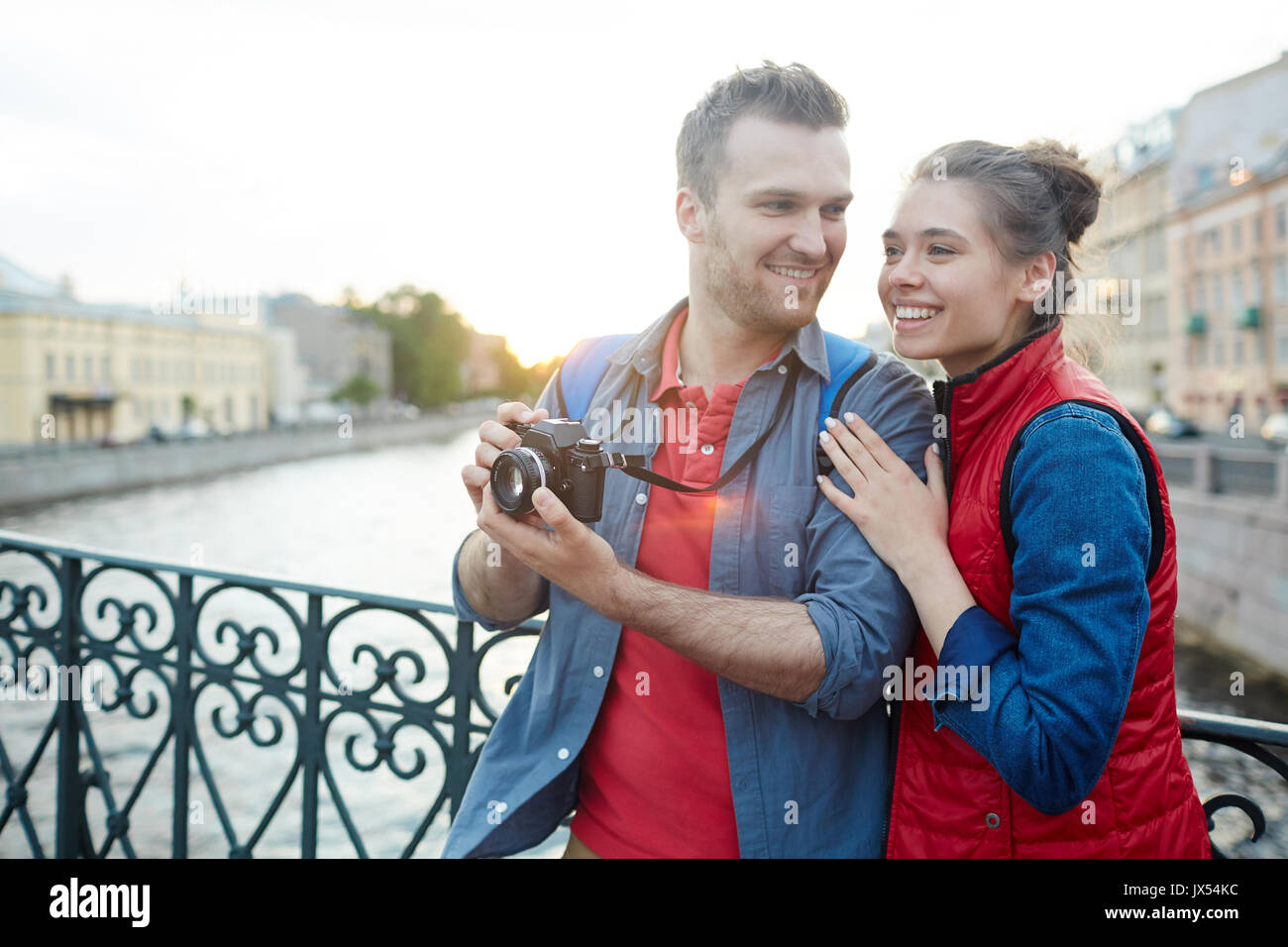Romantic couple riverside hi-res stock photography and images - Alamy