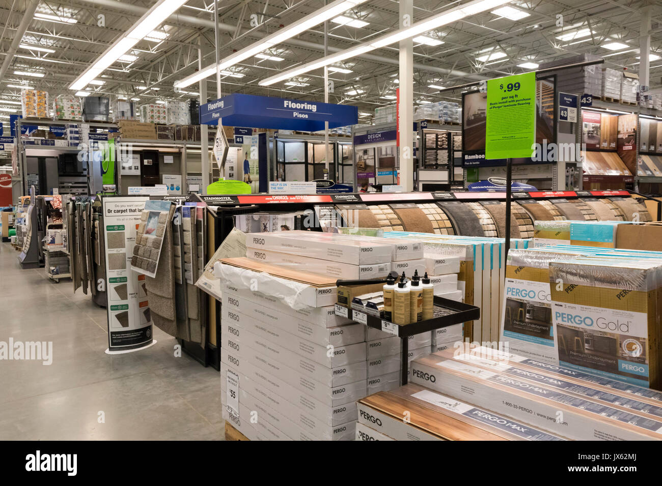 Lowes Home Improvement High Resolution Stock Photography And Images Alamy