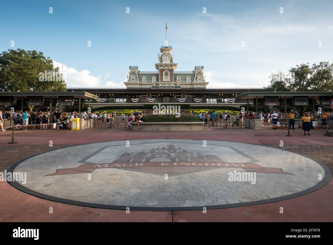 Walt disney world florida main street hi-res stock photography and ...