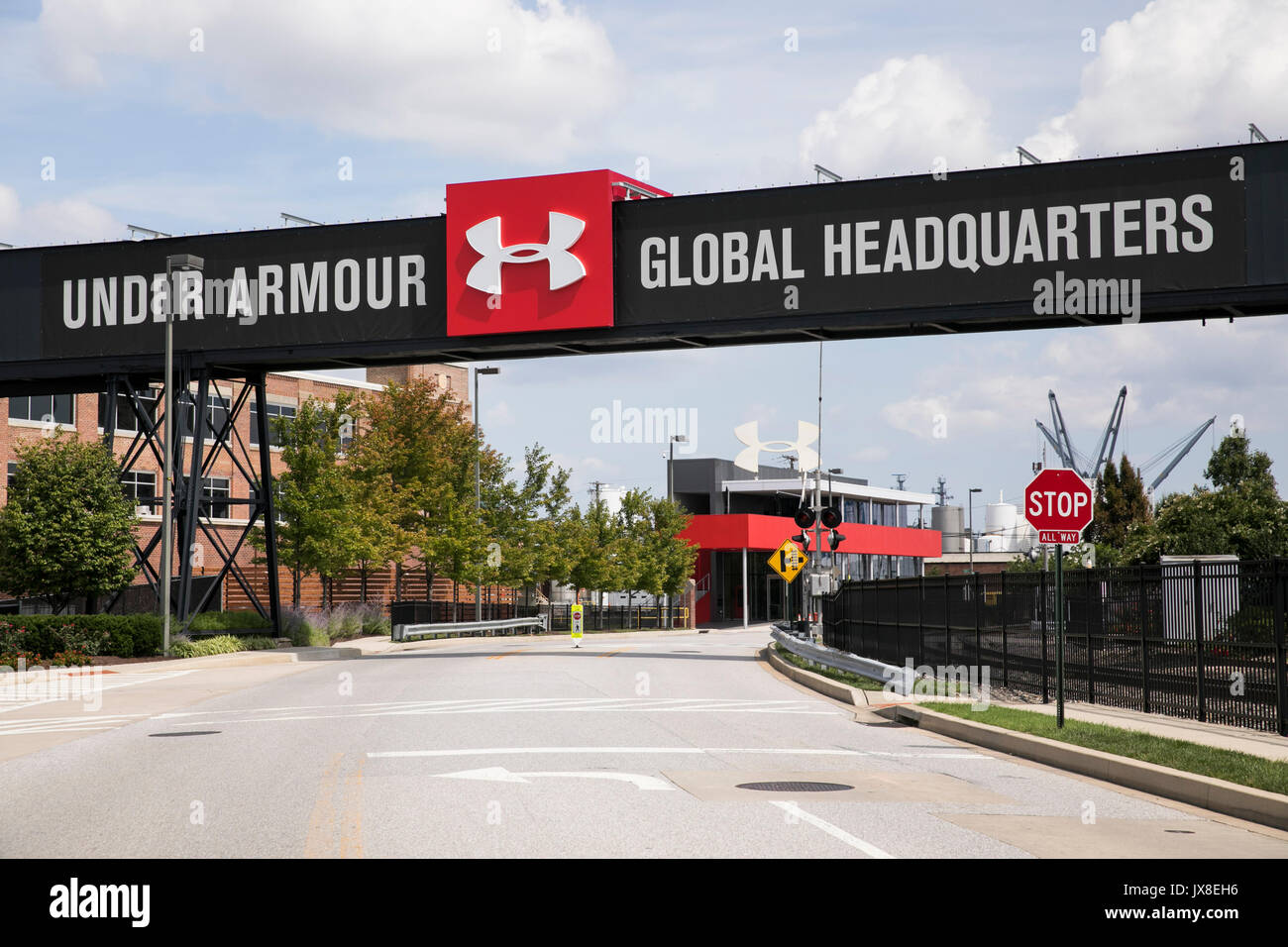 A logo sign outside of the headquarters of Under Armour, Inc., in Baltimore,  Maryland, on August 13, 2017 Stock Photo - Alamy