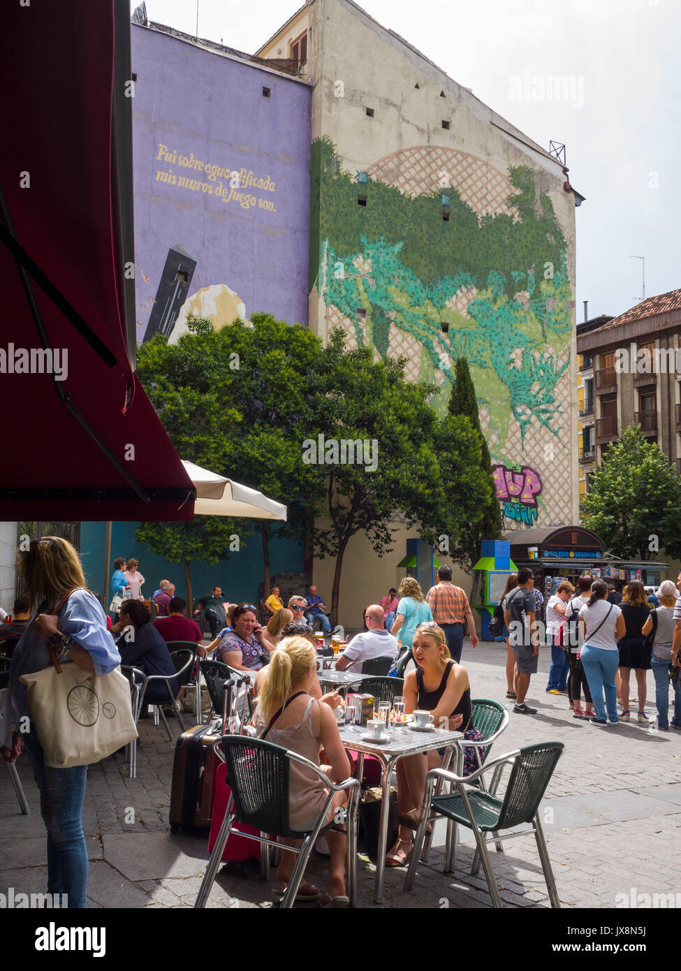Plaza Puerta Cerrada High Resolution Stock Photography and Images - Alamy