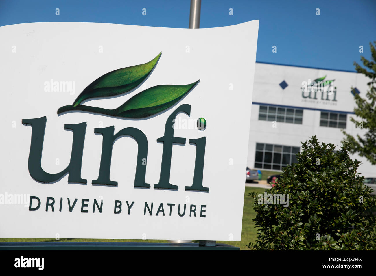 Unfi hires stock photography and images Alamy