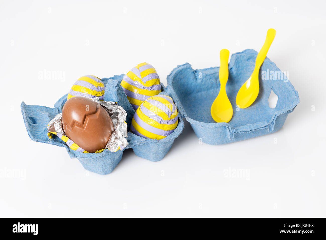 Foil covered easter egg hires stock photography and images Alamy