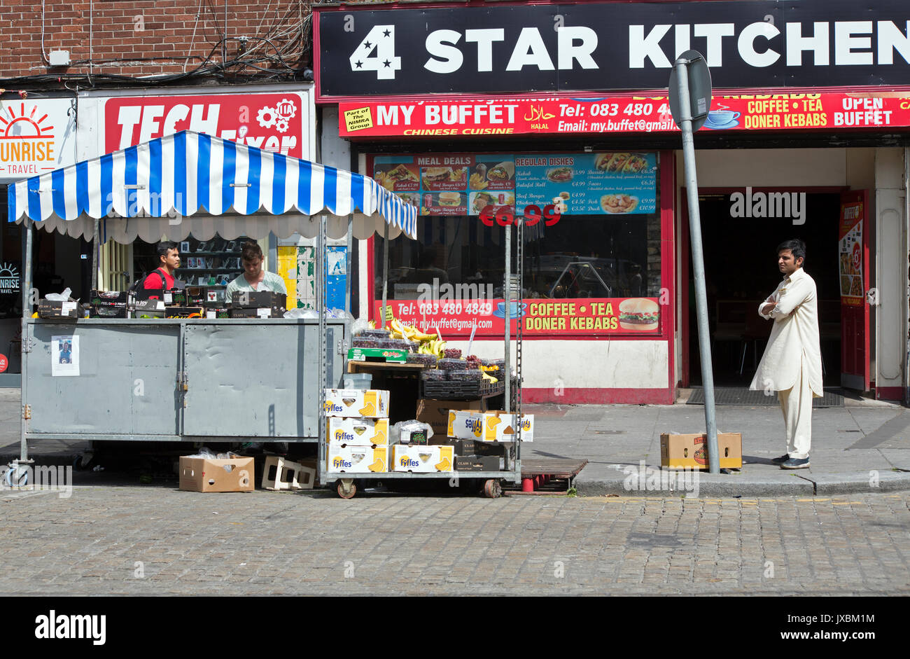 Moore Street market in Dublin city, Ireland Stock Photo Alamy
