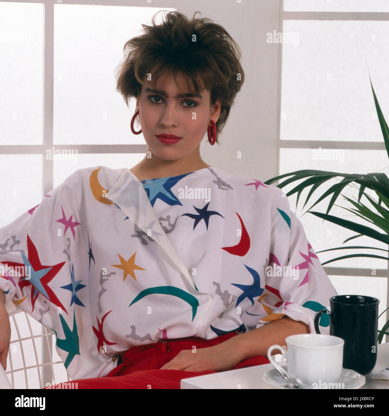 Woman 1980s hi-res stock photography and images - Alamy