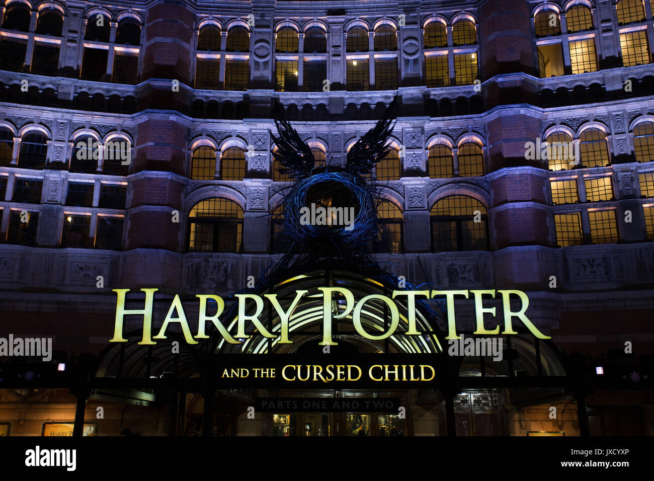 Harry potter palace theatre hires stock photography and images Alamy