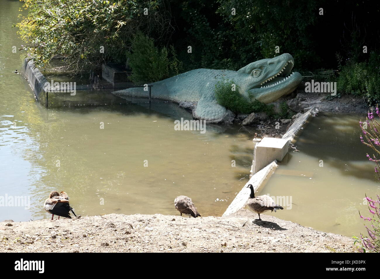 Dinosaurs at Crystal Palace Park, London Stock Photo - Alamy