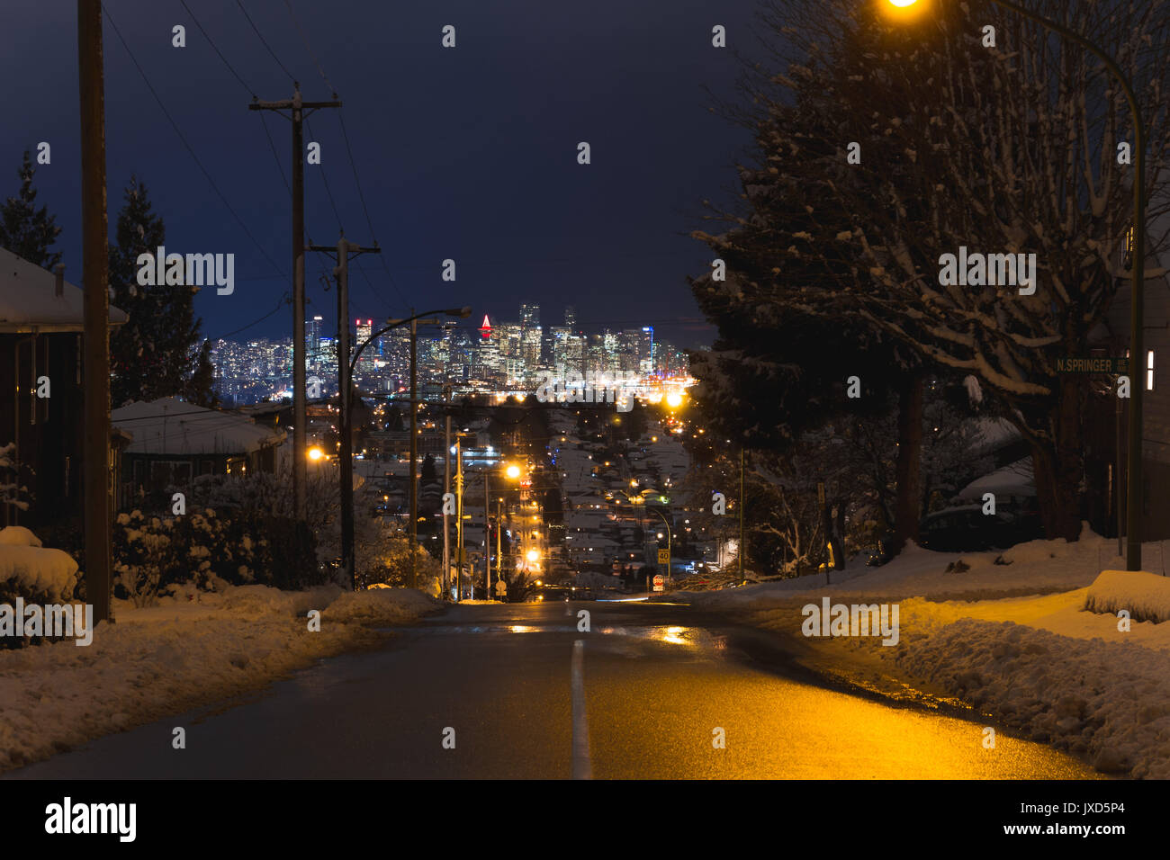 Nightlife atmosphere of Vancouver downtown at night Stock Photo Alamy