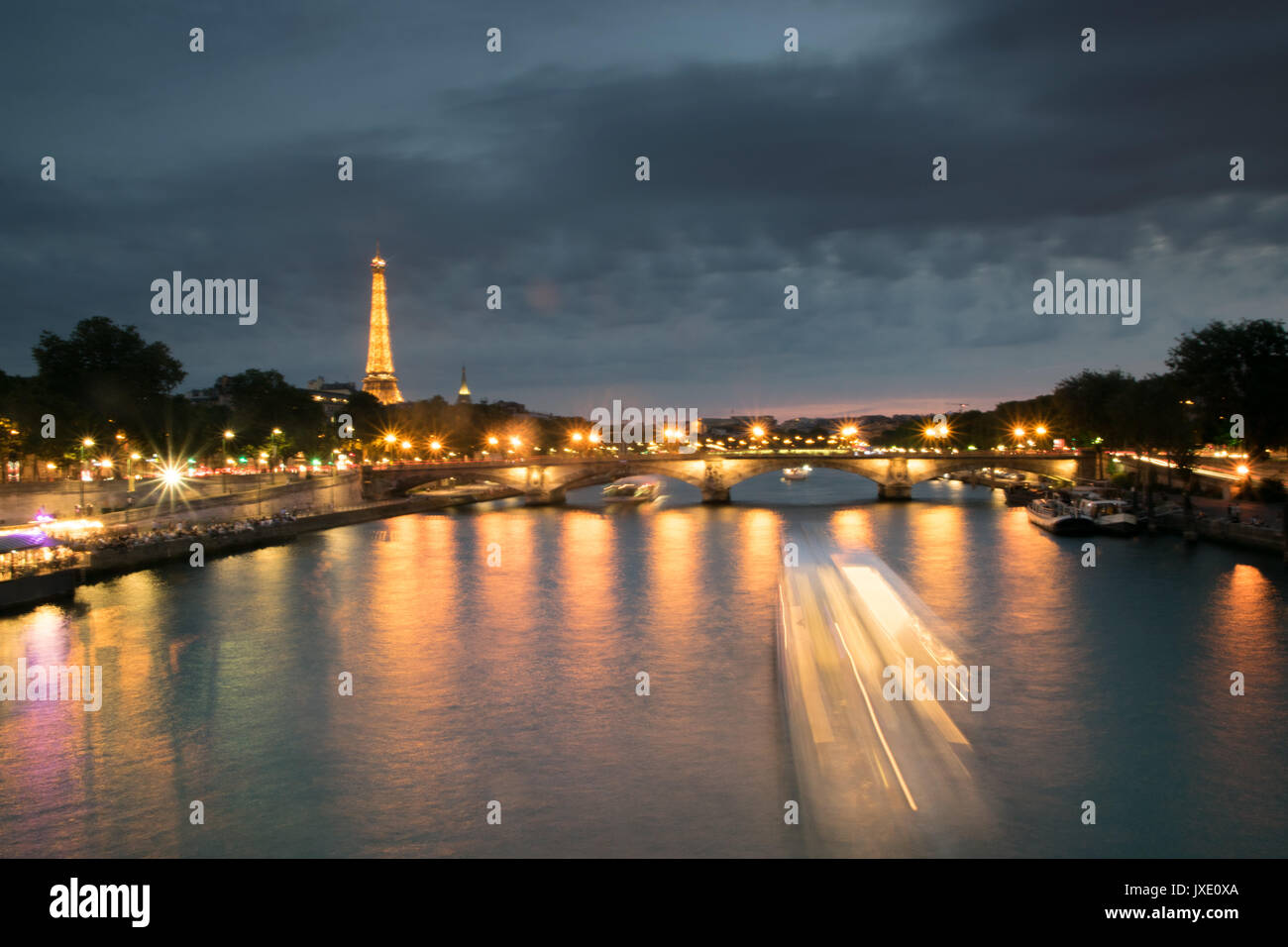 Seine river and Eiffel Tower at night in Paris, France Stock Photo - Alamy