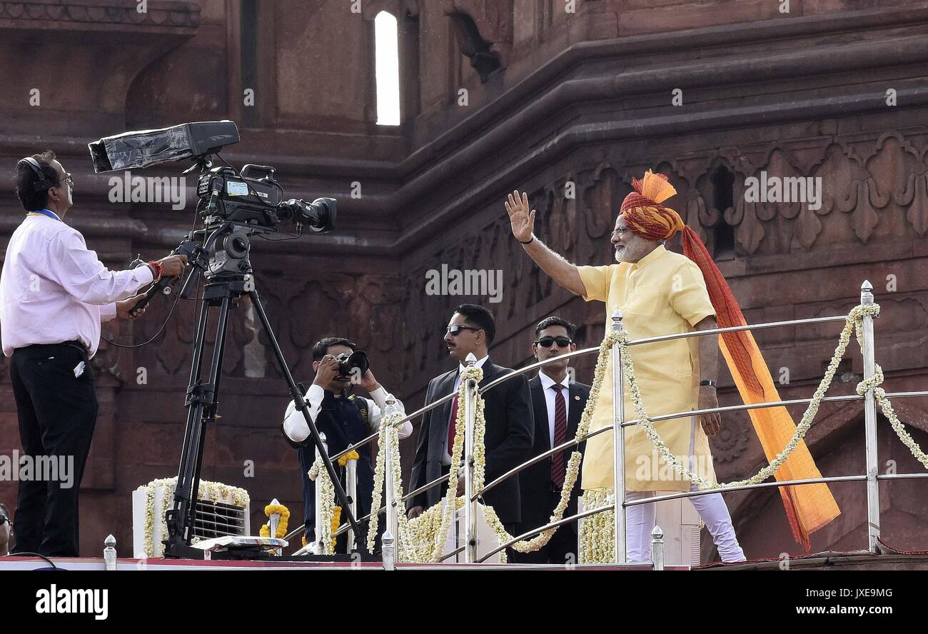 New Delhi India 15th Aug 2017 Prime Minister Narendra Modi Wave New Delhi India 15th Aug 2017 Prime Minister Narendra Modi Wave