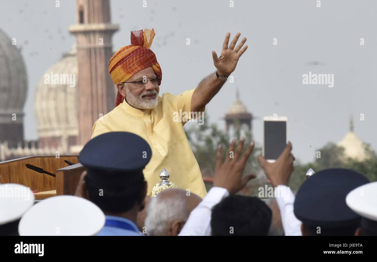 New Delhi India 15th Aug 2017 Prime Minister Narendra Modi Waves To New Delhi India 15th Aug 2017 Prime Minister Narendra Modi Waves To