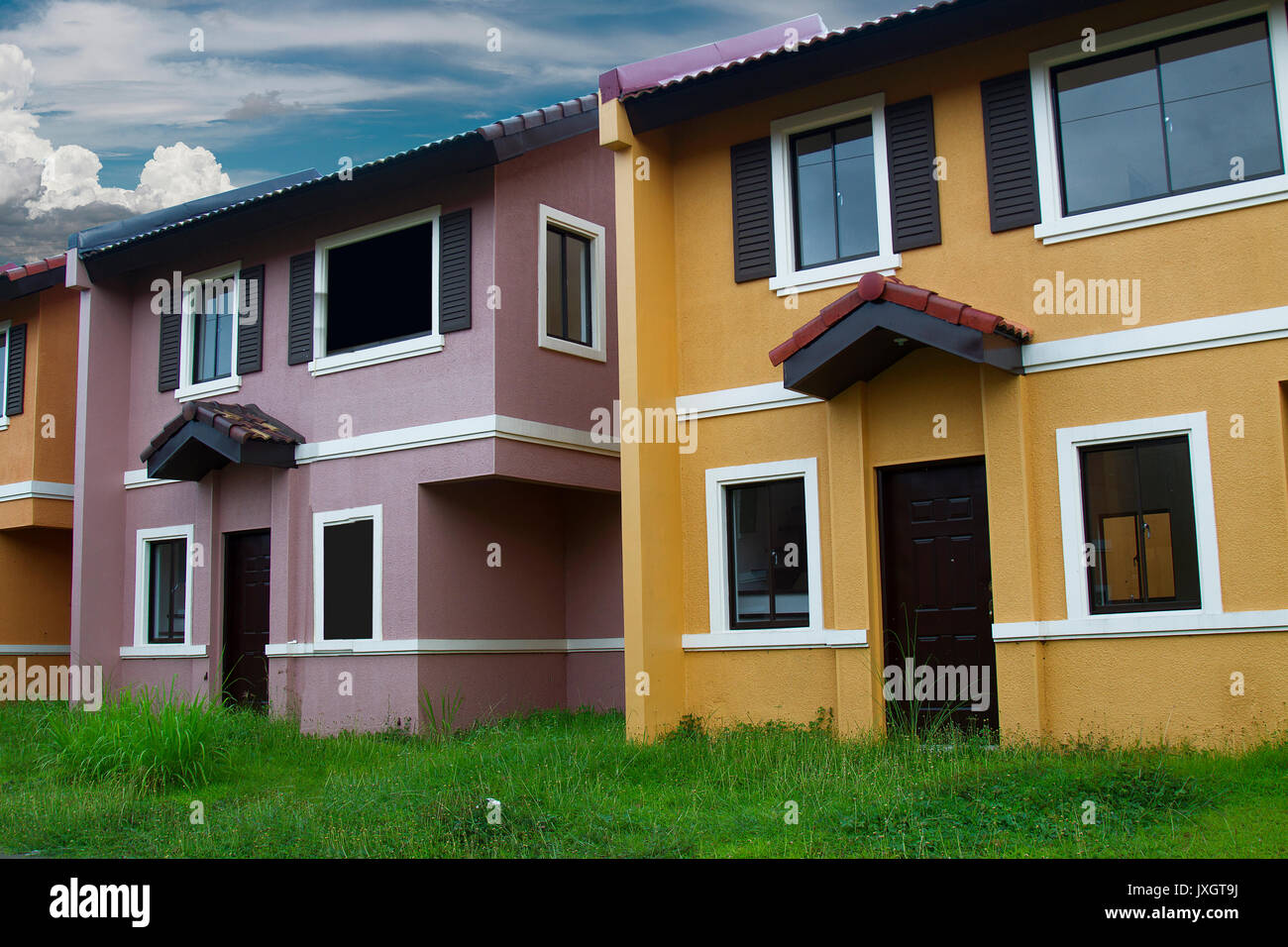 Mass housing row house hi-res stock photography and images - Alamy