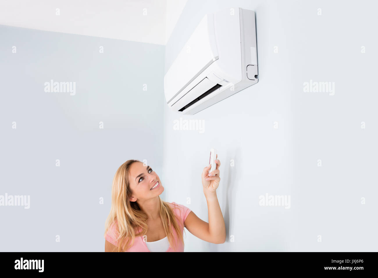 Air conditioner hi-res stock photography and images - Alamy
