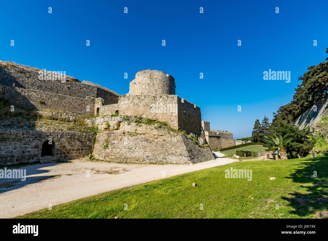 Rhodes old town greece hi-res stock photography and images - Alamy