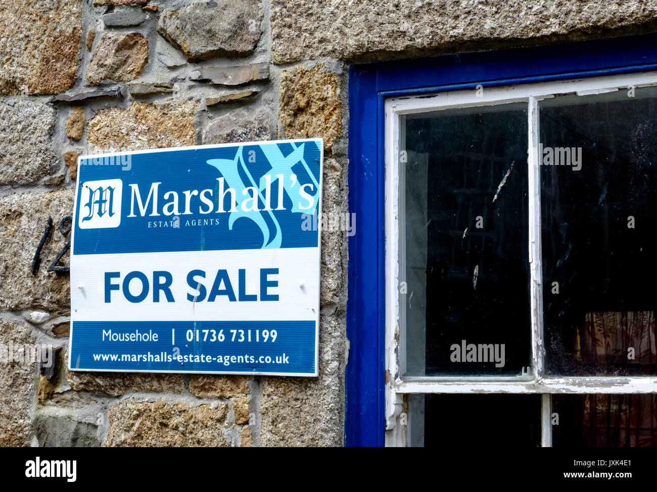 Second home cornwall hires stock photography and images Alamy