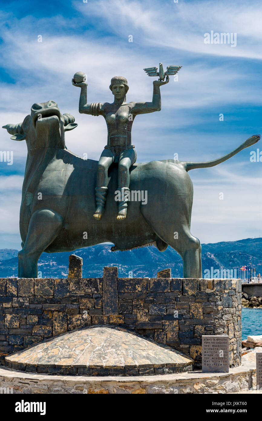 BULL, STATUE OF EUROPE, AGIOS NIKOLAOS, CRETE, GREECE Stock Photo Alamy