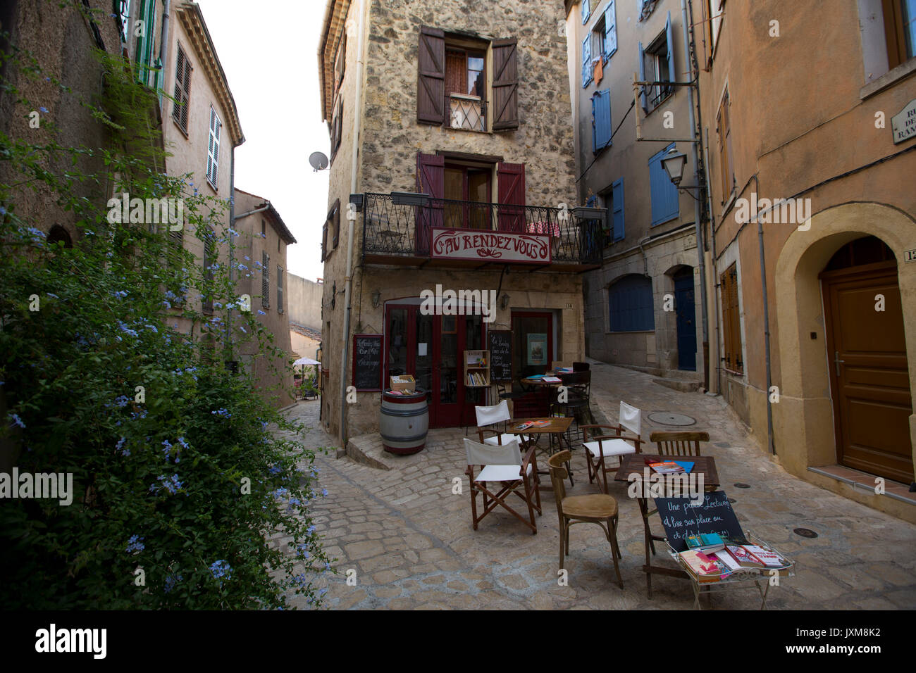 Callian, medieval village perched on the hilltops between Montauroux and  Fayence, Provence-Alpes-Côte d'Azur region in southeast France, Europe  Stock Photo - Alamy