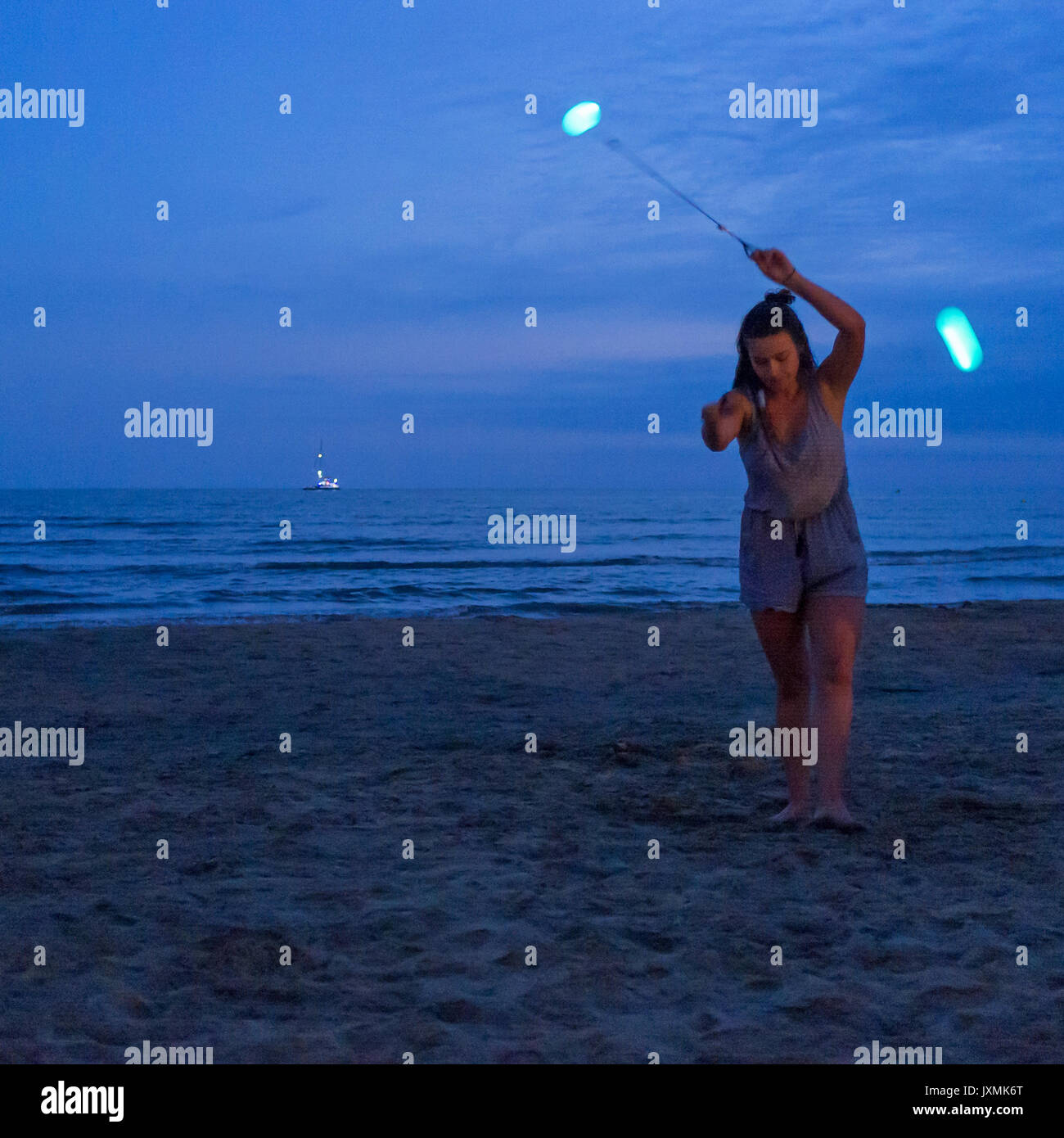Woman Juggling Balls High Resolution Stock Photography and Images Alamy