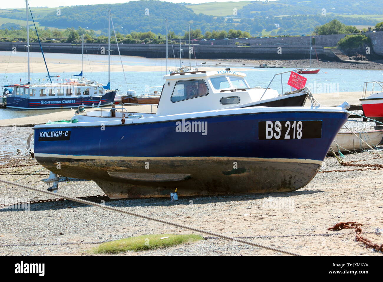 Crab quay house hires stock photography and images Alamy
