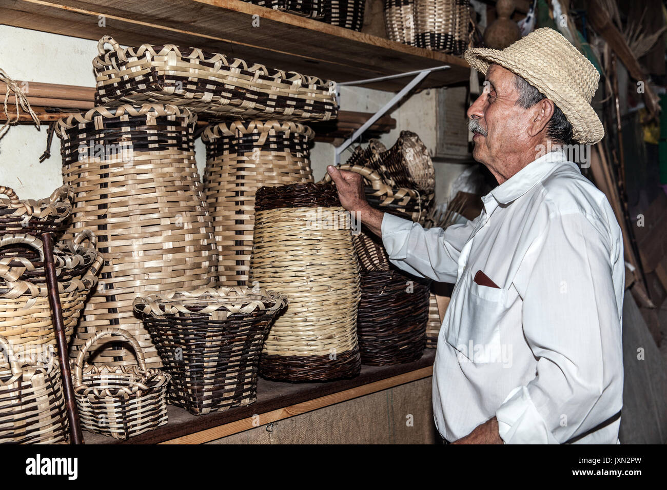 Basketmaker hires stock photography and images Alamy