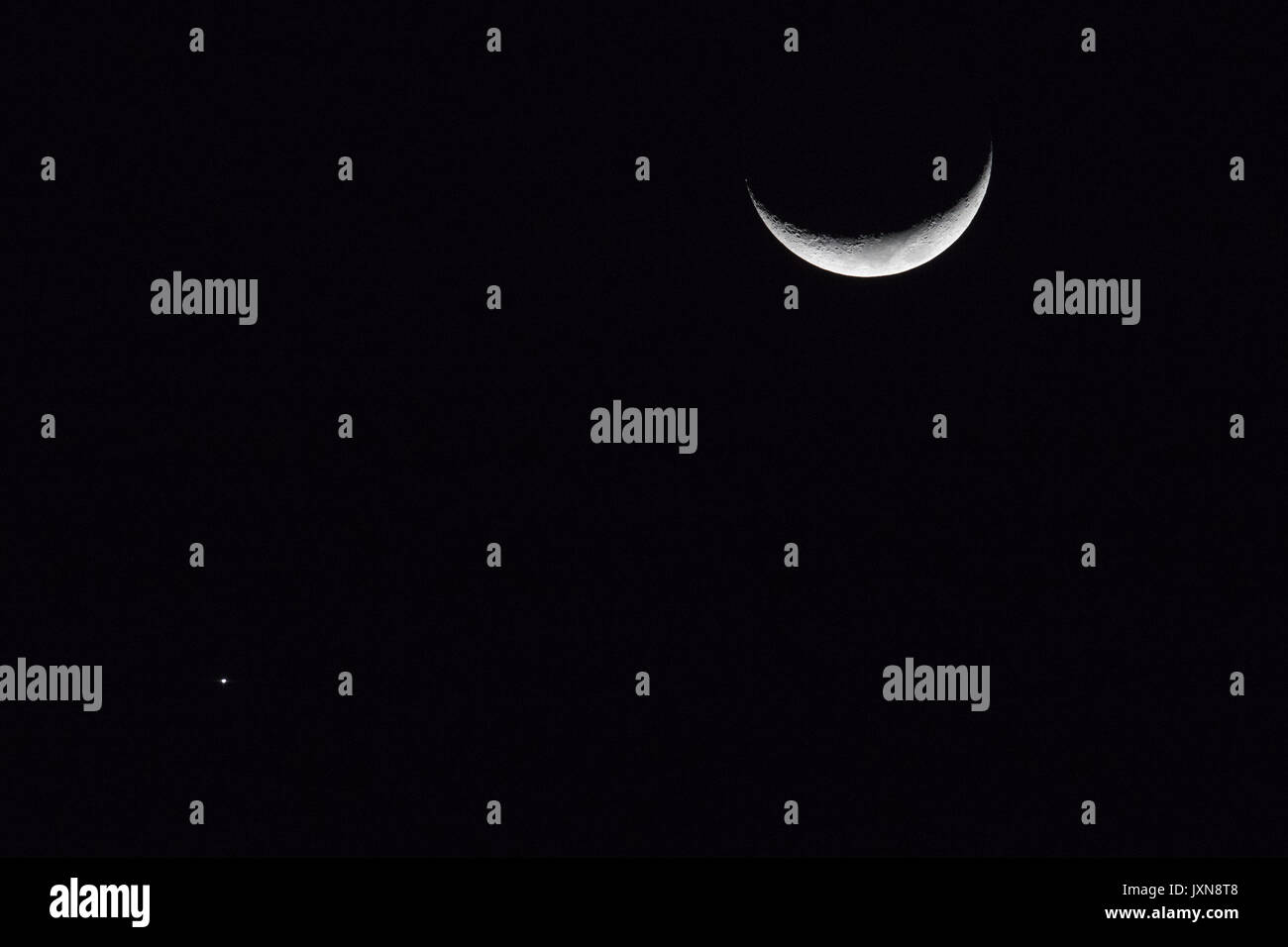 Venus conjunct moon Stock Photo