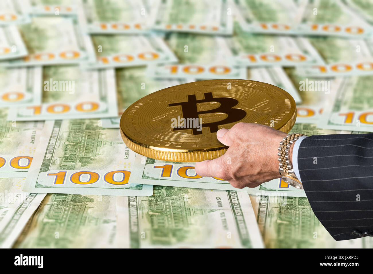 Us dollar bitcoin value hi-res stock photography and images - Alamy