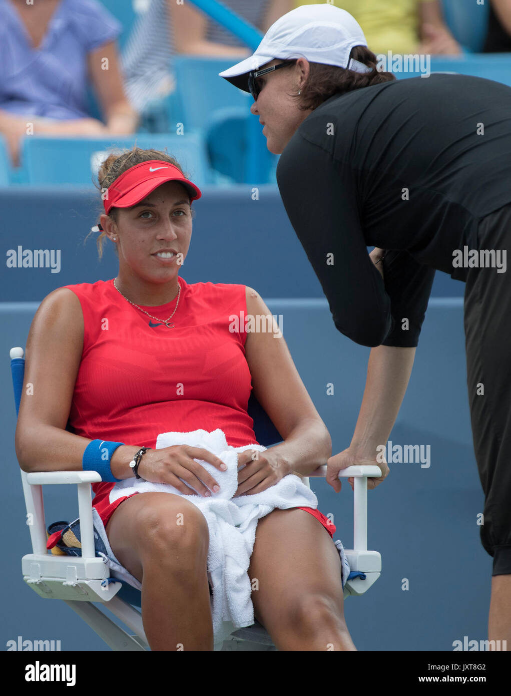 August 17, 2017: Madison Keys (USA) confers with her coach, Lindsay  Davenport, as she battles against Garbine Muguruza (ESP) before the rain  delay at the Western & Southern Open being played at