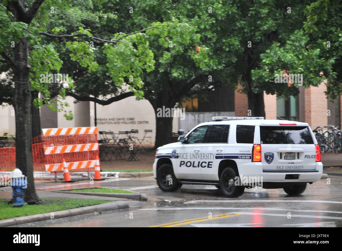 Houston, USA. 2nd Aug, 2017. A Rice University-stationed police officer ...