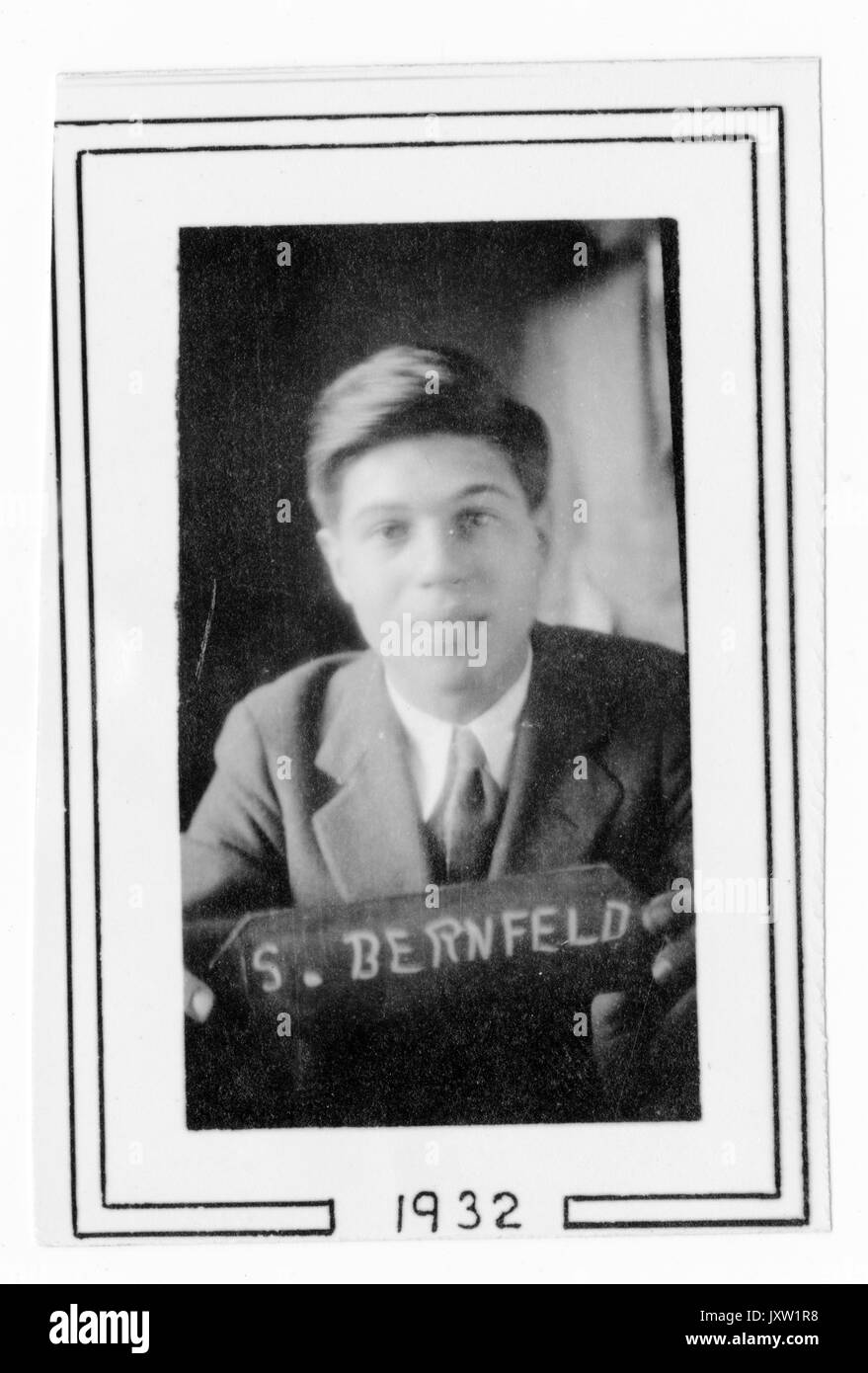 Salem Bernfeld, Portrait photograph, Chest up, Full face, c 20 years of age, 1930. Stock Photo