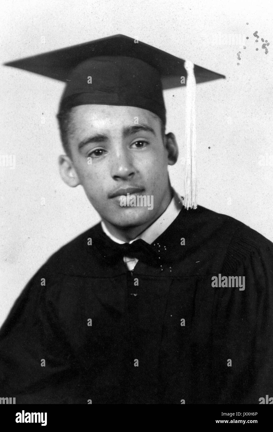 Headshot Of An African American Man Black And White Stock Photos 