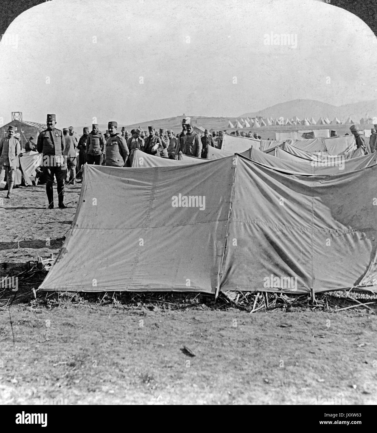 Gesamtansicht eines serbischen Lagers an der Balkan front 1916. General view of a Serbian camp on the Balkan front, 1916. Stock Photo