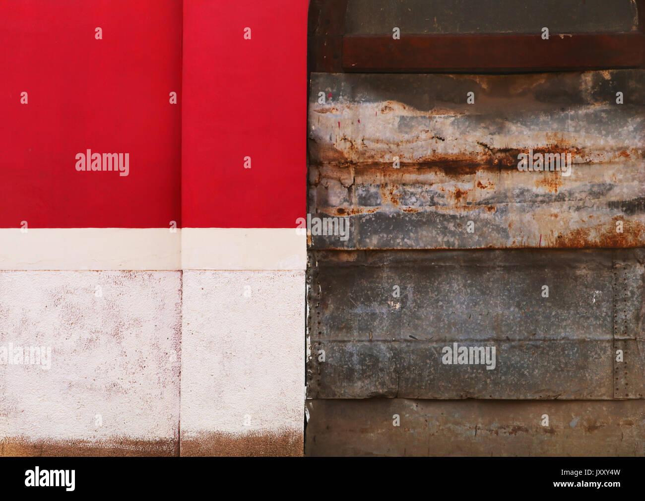 Vintage wall hi-res stock photography and images - Alamy