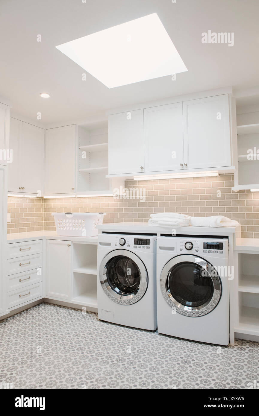 Modern Laundry Room Stock Photo Alamy