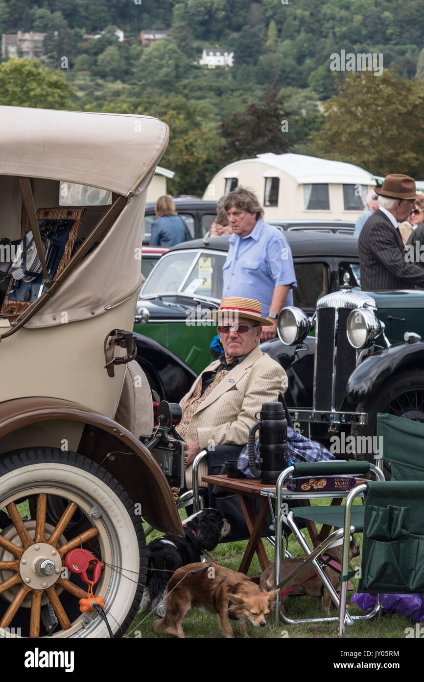 Classic cars and their owners at The Malvern Autumn Show, Three