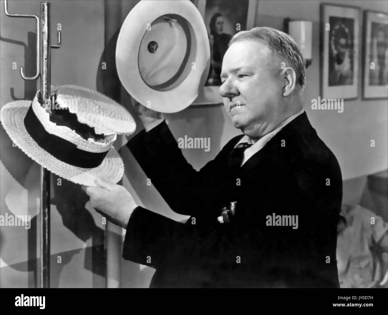 NEVER GIVE A SUCKER AN EVEN BREAK 1941 Universal Pictures film with W.C. Fields Stock Photo