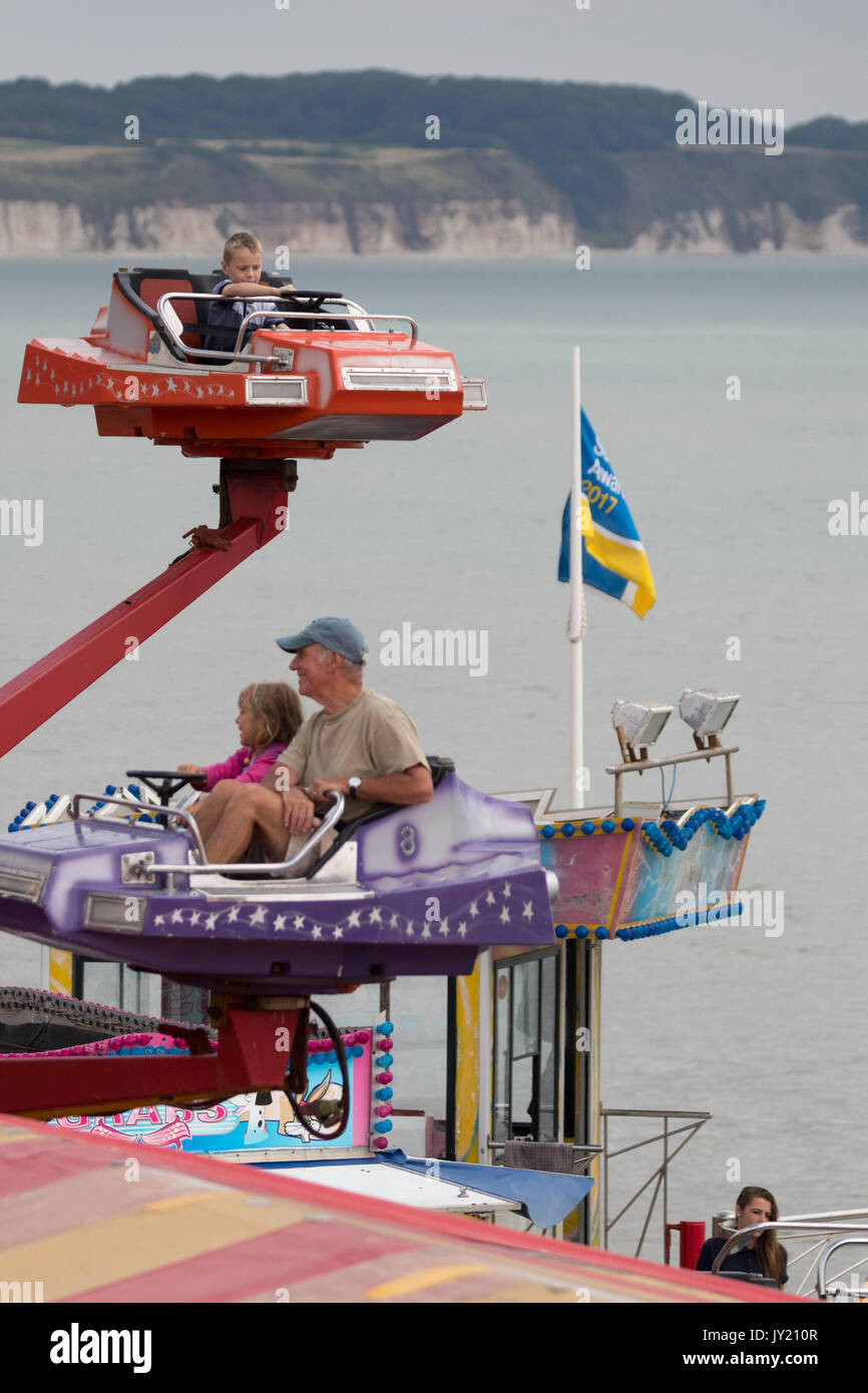 Bridlington Uk Funfair High Resolution Stock Photography and Images - Alamy