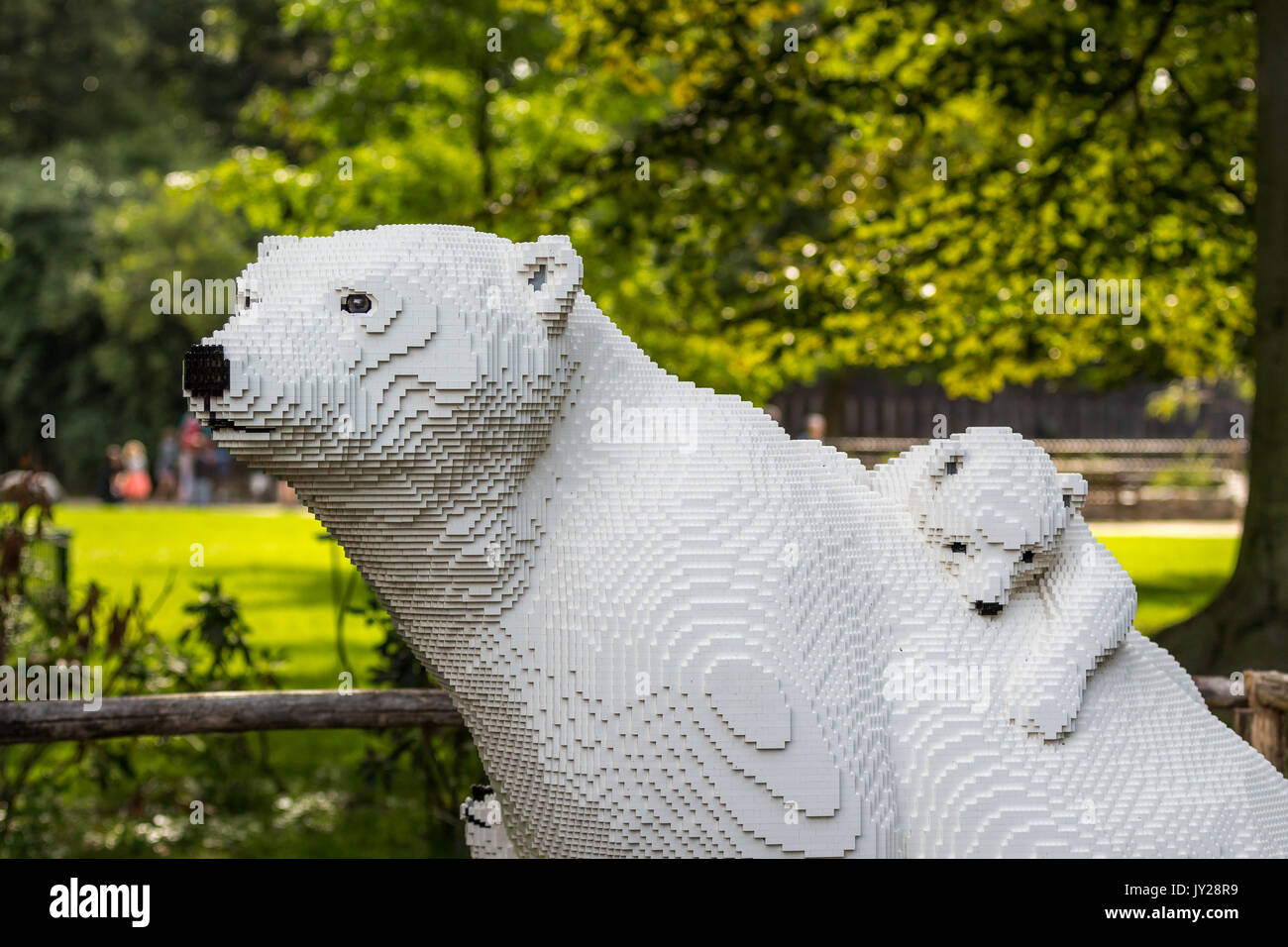 Planckendael zoo, Mechelen, Belgium - AUGUST 17, 2017 : White polar bear and baby bear from lego bricks in exhibition 'Nature Connects' by Sean Kenney Stock Photo