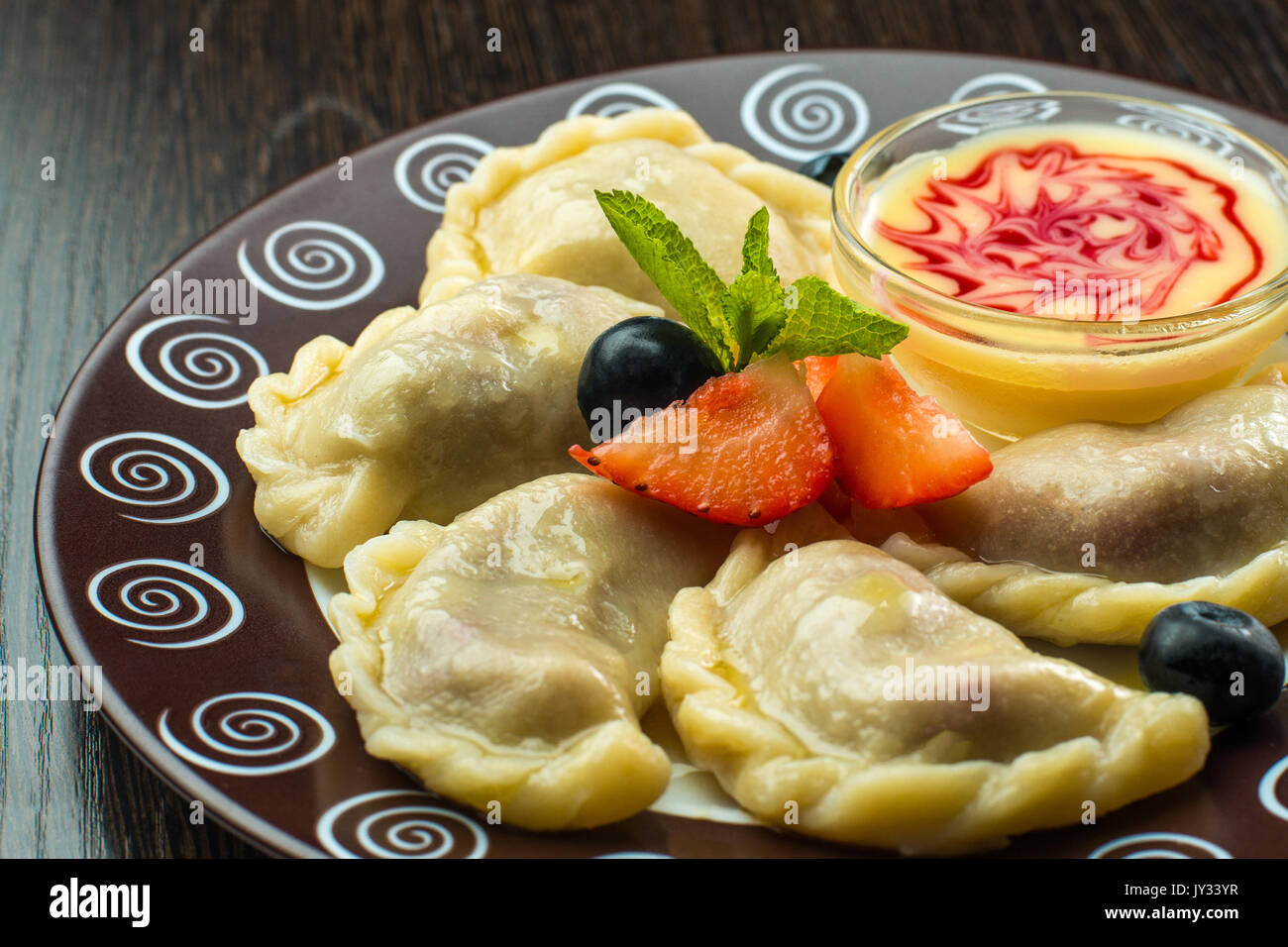 How to cook dumplings with steamed cherries - a delicious recipe How to cook dumplings with steamed cherries - a delicious recipe